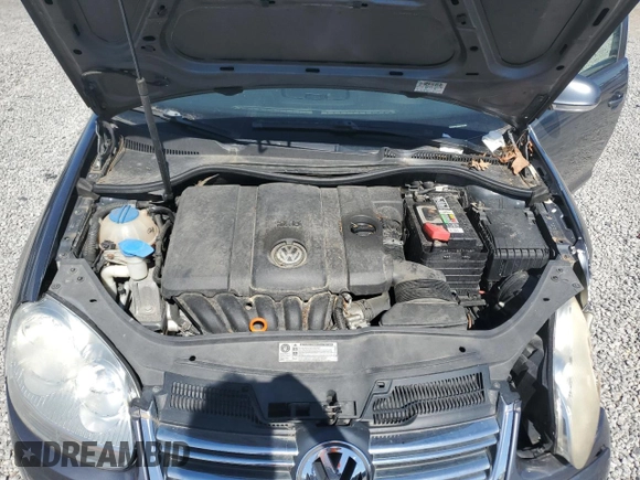 2010 Volkswagen Jetta Limited Edition с VIN 3VWRZ7AJ0AM140235, выставлен на аукционе Copart как лот 57780205 с пробегом 186 031 миль миль и Списание • Salvage title. История ставок и продаж доступна на DreamBid. Изображение 11.