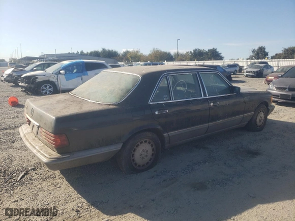 1988 Mercedes-Benz 420 Series 420SEL with VIN WDBCA35D5JA388327, listed as a Copart auction lot 74394414 with NaN miles and Salvage Title. Bid and sale history available at carsss.com. Image 3.