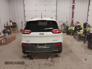 2017 Jeep Cherokee Limited z VIN 1C4PJMDS3HW530468, wystawiony jako IAAI lot #41517178 z przebiegiem 81 772 mil mil oraz . Historia ofert i sprzedaży dostępna na DreamBid. Obrazek 15.