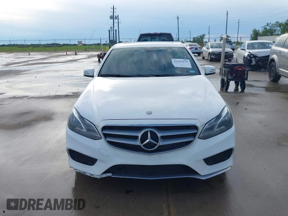 2015 Mercedes-Benz E 350 Sport с VIN WDDHF5KB5FB109831, выставлен на аукционе IAAI как лот 42345153 с пробегом 180 437 миль миль и . История ставок и продаж доступна на DreamBid. Изображение 12.