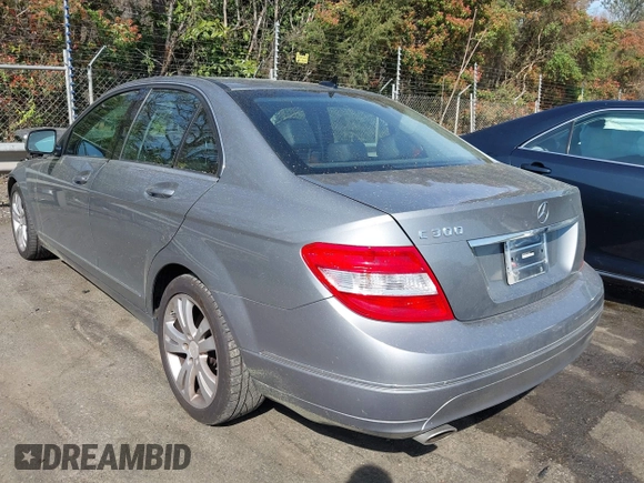 2009 Mercedes-Benz C 300 Sport with VIN WDDGF54X19F213220, listed as a IAAI auction lot 41920065 with 81,597 mi miles and . Bid and sale history available at DreamBid. Image 3.