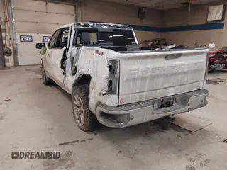 2020 Chevrolet Silverado 1500 LTZ with VIN 1GCUYGED0LZ137339, listed as a IAAI auction lot 41345010 with 131,216 mi miles and . Bid and sale history available at DreamBid. Image 3.