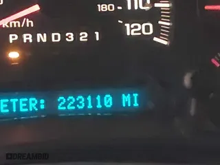 2006 Chevrolet Silverado 1500 LT1 with VIN 2GCEC13T461190598, listed as a IAAI auction lot 41521172 with 223,110 mi miles. Bid and sale history available at carsss.com. Image 15.