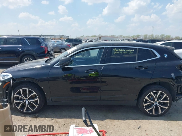 2018 BMW X2 xDrive28i with VIN WBXYJ5C33JEF80454, listed as a IAAI auction lot 41876188 with 34,596 mi miles. Bid and sale history available at carsss.com. Image 15.
