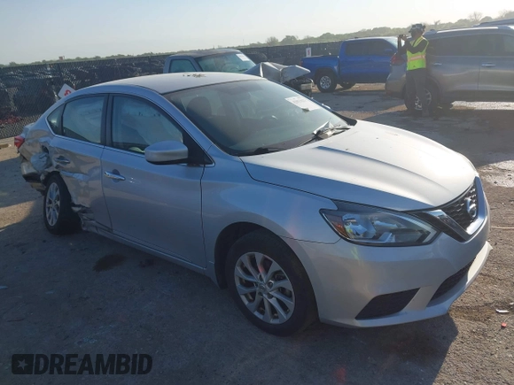 2018 Nissan Sentra SV with VIN 3N1AB7AP6JL643365, listed as a IAAI auction lot 42033621 with 113,297 mi miles. Bid and sale history available at carsss.com. Image 1.