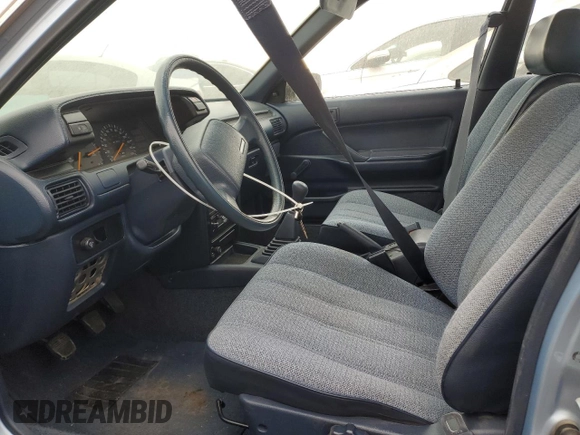 1990 Toyota Camry z VIN 4T1SV24E0LU137556, wystawiony jako Copart lot #84628404 z przebiegiem 247 203 mil mil oraz Czysty tytuł • Clean title. Historia ofert i sprzedaży dostępna na DreamBid. Obrazek 7.