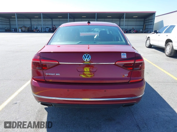 2017 Volkswagen Passat V6 SEL Premium with VIN 1VWCM7A33HC013786, listed as a IAAI auction lot 41981916 with 68,483 mi miles. Bid and sale history available at carsss.com. Image 16.
