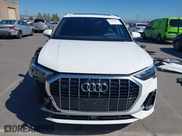 2022 Audi Q3 S line Premium with VIN WA1DECF32N1148121, listed as a IAAI auction lot 42304046 with 19,547 mi miles and . Bid and sale history available at DreamBid. Image 13.