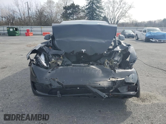 2022 Tesla Model Y Long Range with VIN 7SAYGAEE3NF310888, listed as a Copart auction lot 51361465 with Not Provided miles and Salvage Title. Bid and sale history available at carsss.com. Image 5.