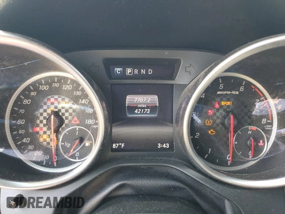 2017 Mercedes-Benz SLC 43 AMG z VIN WDDPK6GA6HF130051, wystawiony jako Copart lot #66422384 z przebiegiem 42 173 mil mil oraz Szkoda całkowita • Salvage title. Historia ofert i sprzedaży dostępna na DreamBid. Obrazek 9.