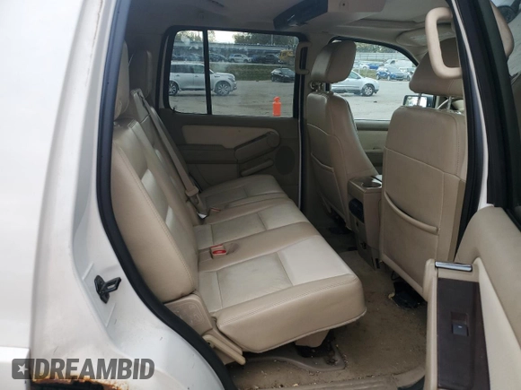 2008 Ford Explorer Limited with VIN 1FMEU75E28UA38692, listed as a Copart auction lot 77047004 with 231,680 mi miles and Clean title. Bid and sale history available at DreamBid. Image 11.