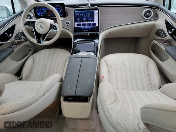 2023 Mercedes-Benz EQS 450+ z VIN W1KCG2DB6PA030310, wystawiony jako Copart lot #44193655 z przebiegiem 10 755 mil mil oraz Szkoda całkowita • Salvage title. Historia ofert i sprzedaży dostępna na DreamBid. Obrazek 8.