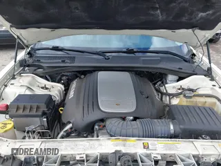 2007 Chrysler 300 C with VIN 2C3KA63HX7H898174, listed as a IAAI auction lot 42000604 with 73,493 mi miles. Bid and sale history available at carsss.com. Image 10.