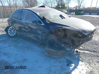 2017 Tesla Model X 90D with VIN 5YJXCBE26HF044710, listed as a IAAI auction lot 40816228 with Not Provided miles and . Bid and sale history available at DreamBid. Image 1.