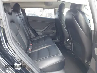 2019 Tesla Model 3 Mid Range with VIN 5YJ3E1EA1KF410297, listed as a IAAI auction lot 41841991 with 176,254 mi miles. Bid and sale history available at carsss.com. Image 8.