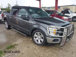 2018 Ford F-150 XL z VIN 1FTEW1E56JKF99863, wystawiony jako IAAI lot #42724071 z przebiegiem 130 322 mil mil oraz . Historia ofert i sprzedaży dostępna na DreamBid. Obrazek 1.
