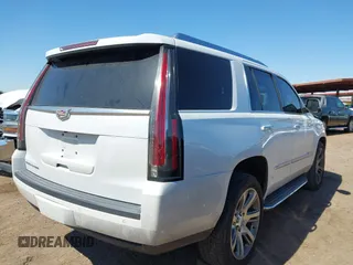 2016 Cadillac Escalade Luxury Collection z VIN 1GYS3BKJ2GR427147, wystawiony jako IAAI lot #41863121 z przebiegiem 104 459 mil mil oraz . Historia ofert i sprzedaży dostępna na DreamBid. Obrazek 4.
