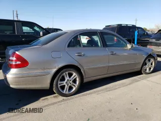 2005 Mercedes-Benz E 500 z VIN WDBUF83J05X166759, wystawiony jako Copart lot #82581124 z przebiegiem 192 939 mil mil oraz Szkoda całkowita • Salvage title. Historia ofert i sprzedaży dostępna na DreamBid. Obrazek 3.