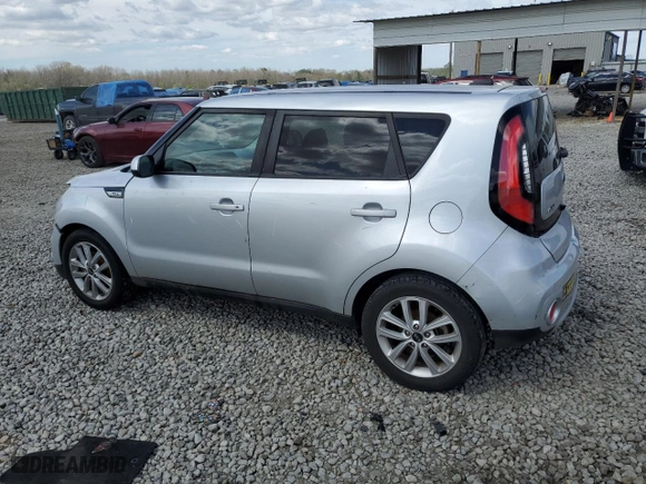 2019 Kia Soul + with VIN KNDJP3A52K7661650, listed as a Copart auction lot 49486465 with 133,998 mi miles and Salvage Title. Bid and sale history available at carsss.com. Image 2.