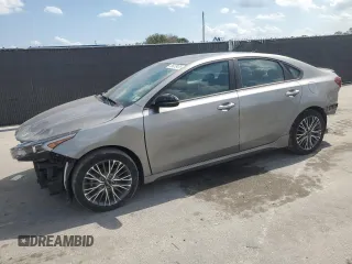 2022 Kia Forte GT-Line with VIN 3KPF54AD6NE430957, listed as a Copart auction lot 55073475 with 25,293 mi miles and Clean Title. Bid and sale history available at carsss.com. Image 1.