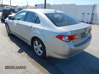 2010 Acura TSX z VIN JH4CU2F60AC005142, wystawiony jako IAAI lot #42408667 z przebiegiem 188 081 mil mil oraz . Historia ofert i sprzedaży dostępna na DreamBid. Obrazek 3.
