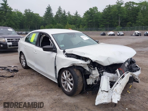 2015 Volkswagen Jetta SE with VIN 3VWD17AJ5FM298661, listed as a IAAI auction lot 42617168 with 97,386 mi miles and . Bid and sale history available at DreamBid. Image 1.