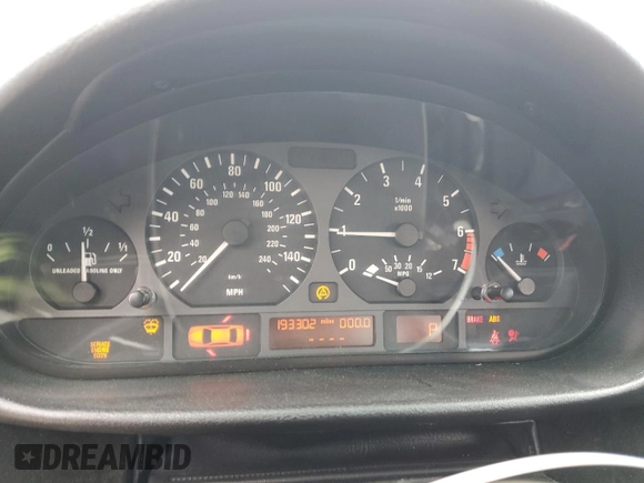 2003 BMW 3 Series 325xi with VIN WBAEU33413PM53580, listed as a Copart auction lot 51225355 with 193,302 mi miles and Salvage Title. Bid and sale history available at carsss.com. Image 9.