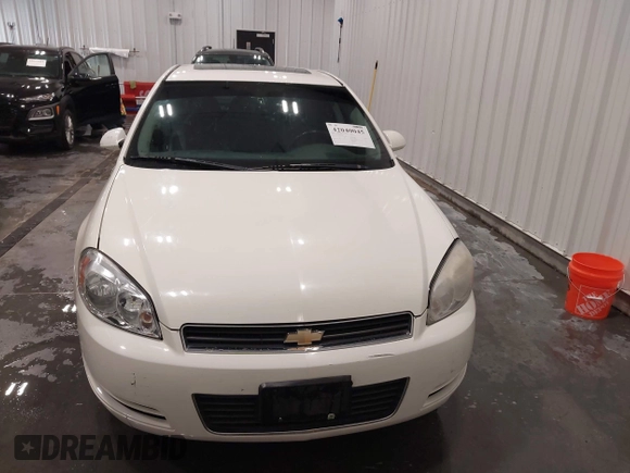 2008 Chevrolet Impala LT with VIN 2G1WT58K789246719, listed as a IAAI auction lot 42040045 with 183,631 mi miles and . Bid and sale history available at DreamBid. Image 12.