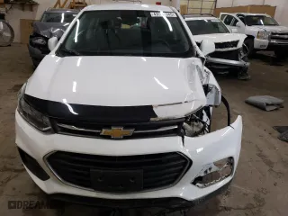 2018 Chevrolet Trax LS with VIN 3GNCJNSB9JL235983, listed as a Copart auction lot 43975345 with 65,132 mi miles and Salvage Title. Bid and sale history available at carsss.com. Image 5.