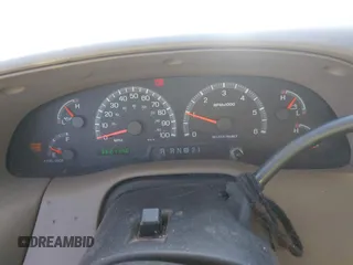 2000 Ford F-150 XL with VIN 1FTRX17W4YKA47244, listed as a IAAI auction lot 42076893 with 362,114 mi miles. Bid and sale history available at carsss.com. Image 7.