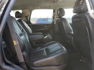 2007 Chevrolet Tahoe LTZ с VIN 1GNFK13077R212834, выставлен на аукционе Copart как лот 55118685 с пробегом 118 440 миль миль и Списание • Salvage title. История ставок и продаж доступна на DreamBid. Изображение 11.