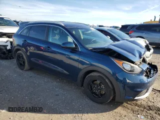 2017 Kia Niro FE with VIN KNDCB3LCXH5049218, listed as a Copart auction lot 43944865 with 115,160 mi miles and Salvage Title. Bid and sale history available at carsss.com. Image 4.
