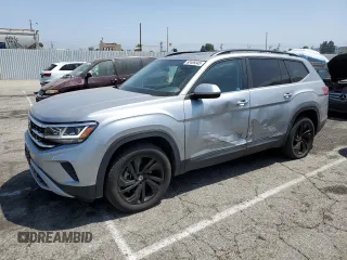 2022 Volkswagen Atlas SE с VIN 1V2KR2CA2NC550951, выставлен на аукционе Copart как лот 62489345 с пробегом 32 722 миль миль и Списание • Salvage title. История ставок и продаж доступна на DreamBid. Изображение 1.