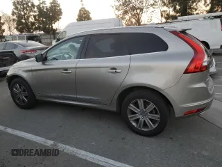 2016 Volvo XC60 T6 Drive-E z VIN YV449MDK4G2856889, wystawiony jako Copart lot #83114094 z przebiegiem 126 561 mil mil oraz Szkoda całkowita • Salvage title. Historia ofert i sprzedaży dostępna na DreamBid. Obrazek 2.