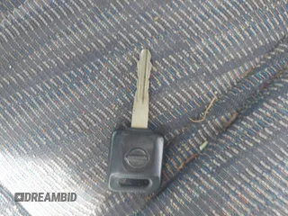 2002 Nissan Frontier XE z VIN 1N6ED26YX2C353086, wystawiony jako IAAI lot #41821399 z przebiegiem 192 027 mil mil oraz . Historia ofert i sprzedaży dostępna na DreamBid. Obrazek 11.