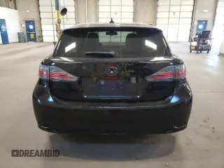 2012 Lexus CT 200h z VIN JTHKD5BH4C2116306, wystawiony jako Copart lot #55735865 z przebiegiem 232 468 mil mil oraz Szkoda całkowita • Salvage title. Historia ofert i sprzedaży dostępna na DreamBid. Obrazek 6.