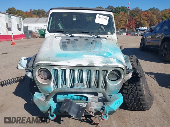 2020 Jeep Gladiator Sport S with VIN 1C6HJTAG3LL109494, listed as a IAAI auction lot 40677949 with 52,079 mi miles and . Bid and sale history available at DreamBid. Image 12.