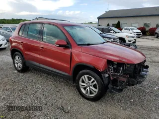 2012 Volkswagen Tiguan SE z VIN WVGAV7AX6CW002584, wystawiony jako Copart lot #56250235 z przebiegiem 153 220 mil mil oraz Szkoda całkowita • Salvage title. Historia ofert i sprzedaży dostępna na DreamBid. Obrazek 4.