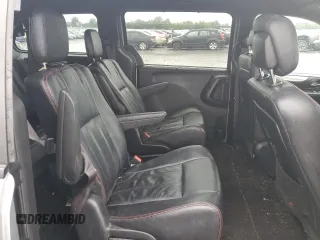 2019 Dodge Grand Caravan GT with VIN 2C4RDGEG9KR690592, listed as a Copart auction lot 73322124 with 146,629 mi miles and Salvage Title. Bid and sale history available at DreamBid. Image 12.