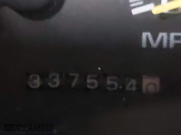 1999 Chevrolet Suburban z VIN 1GNFK16R1XJ409829, wystawiony jako IAAI lot #42045240 z przebiegiem 337 554 mil mil oraz . Historia ofert i sprzedaży dostępna na DreamBid. Obrazek 7.