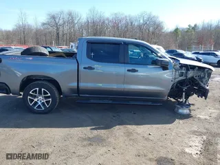 2019 Chevrolet Silverado 1500 Custom Trail Boss with VIN 3GCPYCEF5KG148682, listed as a IAAI auction lot 41826656 with 54,682 mi miles. Bid and sale history available at carsss.com. Image 13.