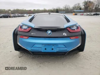 2015 BMW i8 z VIN WBY2Z2C52FV392054, wystawiony jako Copart lot #48444544 z przebiegiem 32 079 mil mil oraz Czysty tytuł • Clean title. Historia ofert i sprzedaży dostępna na DreamBid. Obrazek 6.
