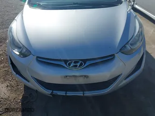 2016 Hyundai Elantra SE with VIN KMHDH4AE3GU529999, listed as a IAAI auction lot 41932413 with 171,360 mi miles. Bid and sale history available at carsss.com. Image 17.