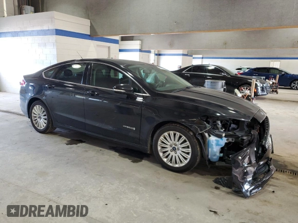 2016 Ford Fusion SE Hybrid with VIN 3FA6P0LU6GR102875, listed as a Copart auction lot 49179435 with 140,538 mi miles and Salvage Title. Bid and sale history available at carsss.com. Image 4.