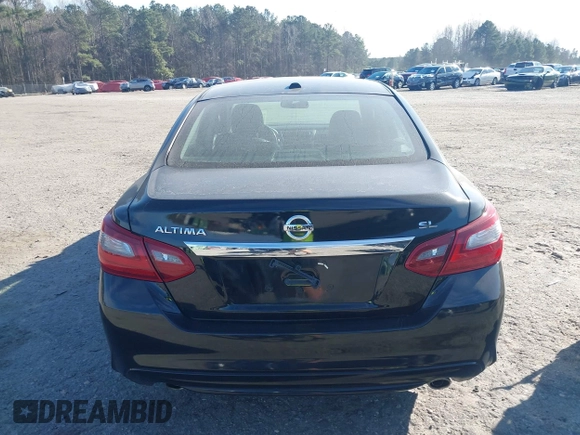 2018 Nissan Altima SR with VIN 1N4AL3AP8JC282175, listed as a IAAI auction lot 41238328 with 117,198 mi miles and . Bid and sale history available at carsss.com. Image 16.