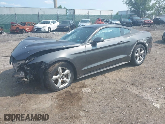 2016 Ford Mustang V6 z VIN 1FA6P8AM7G5320991, wystawiony jako IAAI lot #42405138 z przebiegiem Nie podano mil oraz . Historia ofert i sprzedaży dostępna na DreamBid. Obrazek 2.