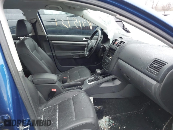 2008 Volkswagen Jetta SE с VIN 3VWRM71K18M043384, выставлен на аукционе IAAI как лот 41915731 с пробегом 137 718 миль миль и . История ставок и продаж доступна на DreamBid. Изображение 5.