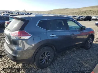 2016 Nissan Rogue SV with VIN 5N1AT2MV1GC920527, listed as a Copart auction lot 50735955 with 109,060 mi miles and Salvage Title. Bid and sale history available at carsss.com. Image 3.