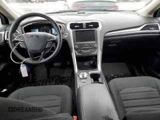 2020 Ford Fusion Hybrid SE with VIN 3FA6P0LU4LR222376, listed as a Copart auction lot 42911893 with 8,231 mi miles. Bid and sale history available at carsss.com. Image 8.