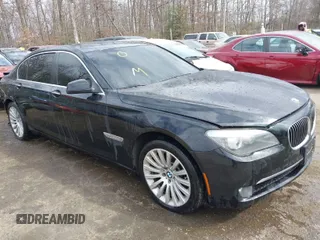 2011 BMW 7 Series 750Li xDrive with VIN WBAKC8C52BC431668, listed as a IAAI auction lot 41623575 with 117,306 mi miles. Bid and sale history available at carsss.com. Image 1.